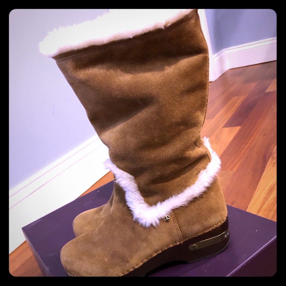 Tall Suede fur lined boots